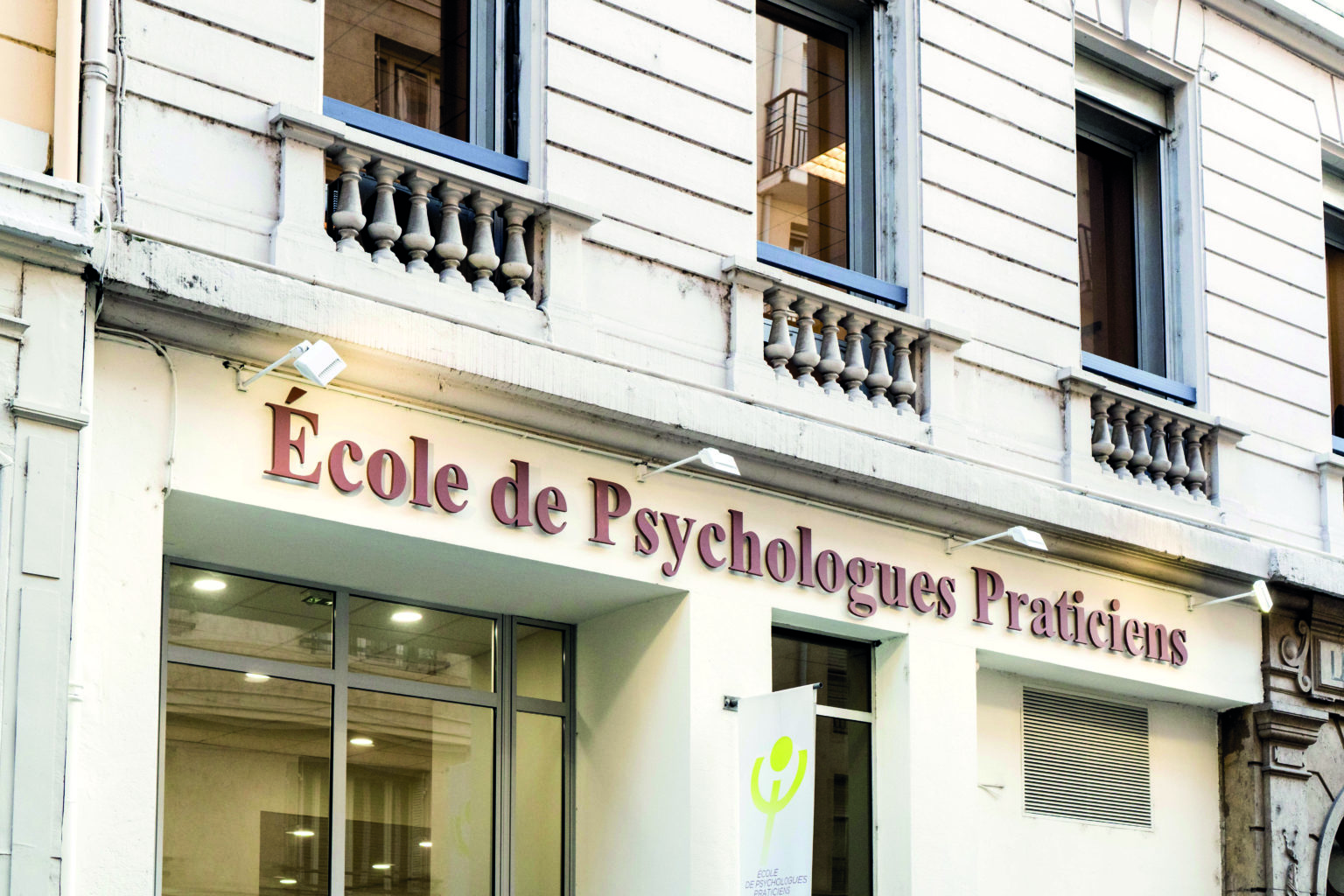 L’histoire de l’École de Psychologues Praticiens  Ecole de